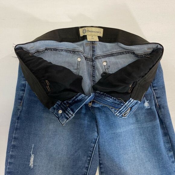 Democracy Jeans Women’s 6 Blue Denim Ab Technology Distressed Raw Hem Casual - Picture 6 of 12